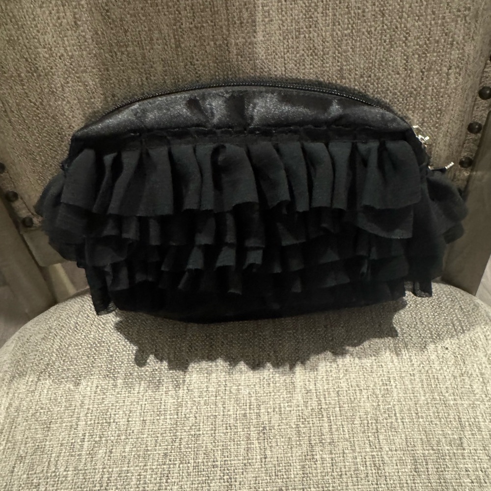 Elegant Black Ruffled Clutch purse